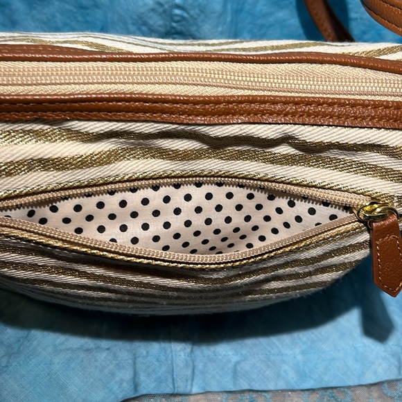 NWT MADDEN GIRL REVERSIBLE TOTE SET W/small shoulder bag - Picture 6 of 15